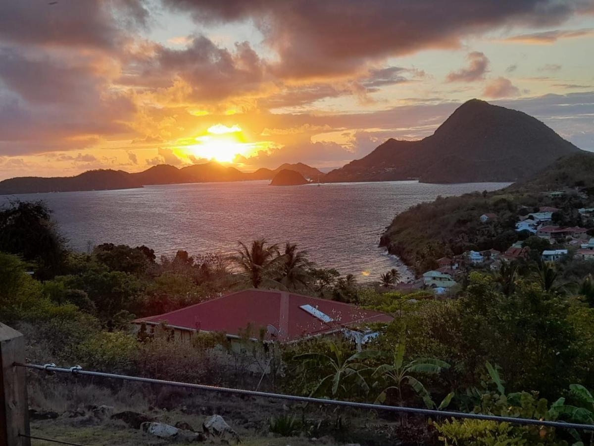 Ti Kaz Anoli Vue Epoustouflante Sur La Baie Villa Terre-de-Bas Eksteriør billede